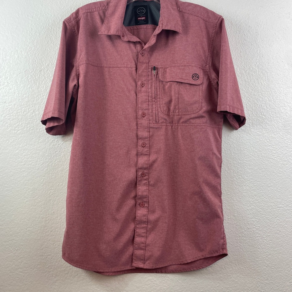 Wrangler ATG All Terrain Gear Mens Small Red Short Sleeve Hiking Shirt NTS54TM